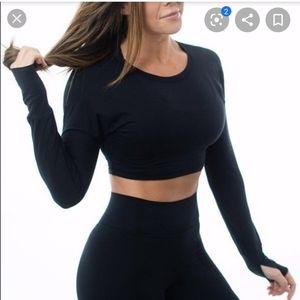 P'tula Nora Long Sleeved Crop